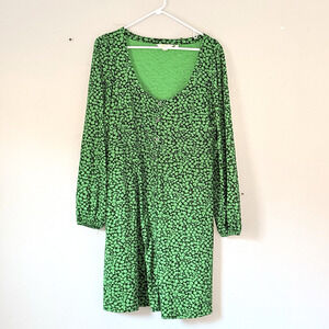 Boden Dress US 10 Green Black Floral Print Shift Knee Length Long Sleeves Preppy